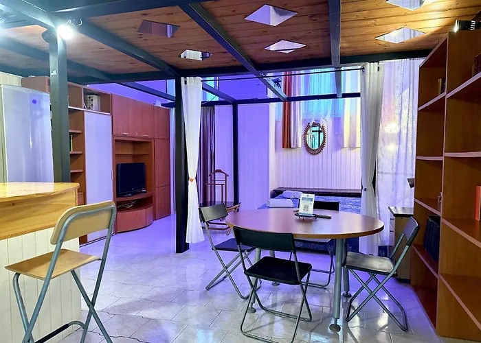 L'atelier - Mostra Sospesa Rom